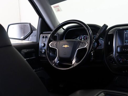 Used 2018 Chevrolet Silverado 1500 LTZ Z71 w/ LTZ Plus Package AWD/4WD image 27