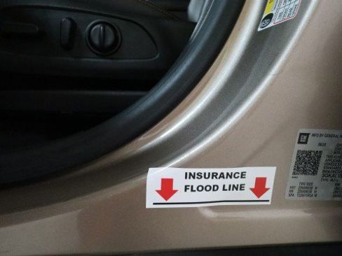 Used 2018 GMC Terrain SLT image 25