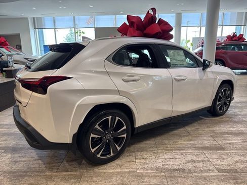 New 2025 Lexus UX 300h AWD image 8