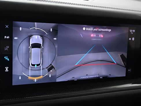 Certified 2025 Porsche Cayenne GTS AWD/4WD image 17