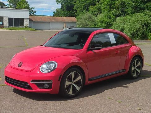 Used 2013 Volkswagen Beetle Turbo FWD image 8