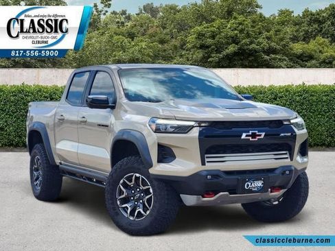 Used 2024 Chevrolet Colorado ZR2 w/ ZR2 Convenience Package III AWD/4WD image 1