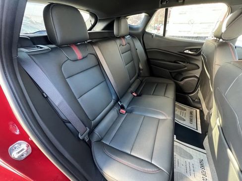 New 2026 Chevrolet Trax RS w/ Sunroof Package image 26