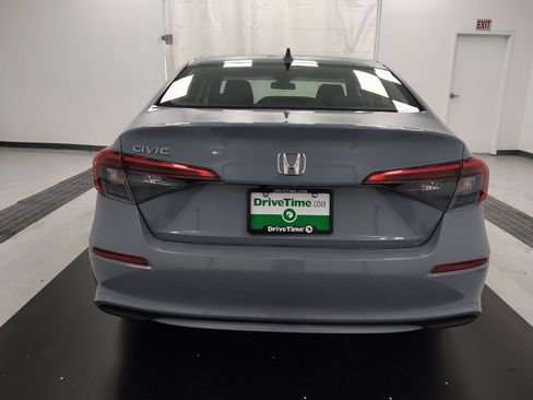 Used 2024 Honda Civic EX image 6