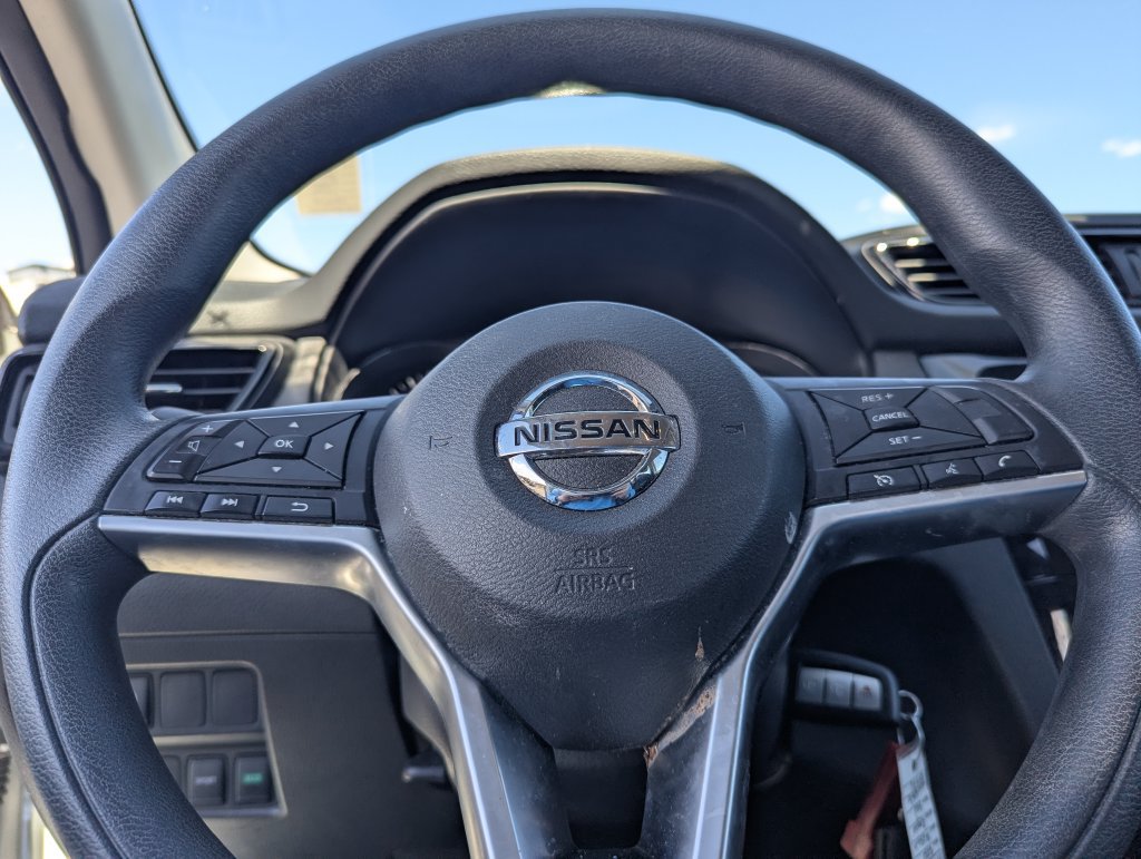 Used 2020 Nissan Rogue Sport S FWD image 19