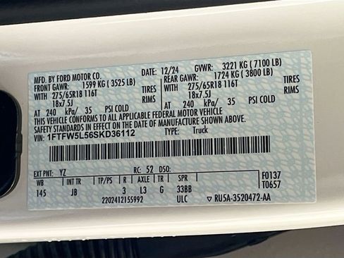 Used 2025 Ford F150 Lariat w/ FX4 Off-Road Package image 34