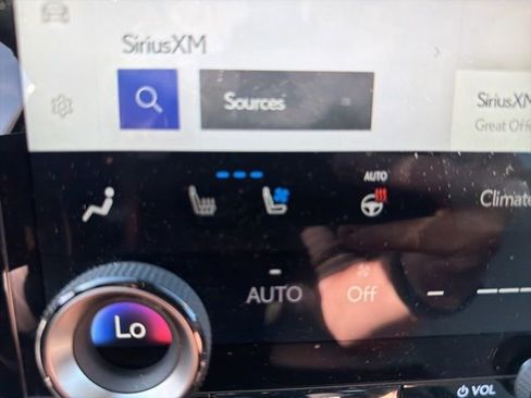 Used 2025 Lexus RX 350 AWD w/ Convenience Package image 16