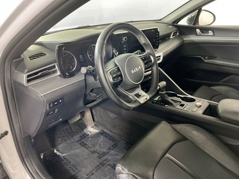Used 2022 Kia K5 GT-Line image 9