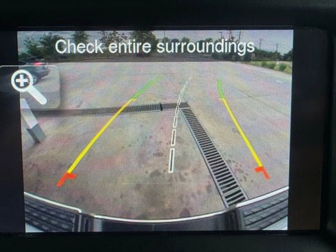 Used 2022 RAM 2500 Tradesman w/ Chrome Appearance Group image 23