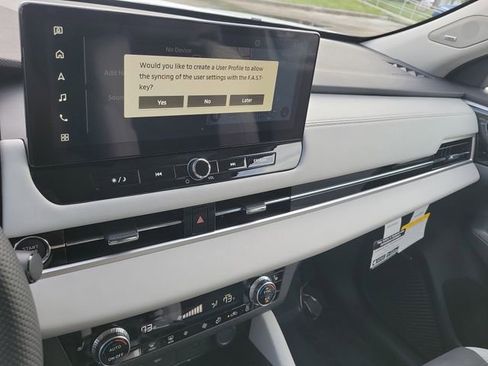 New 2026 Mitsubishi Outlander SE image 29