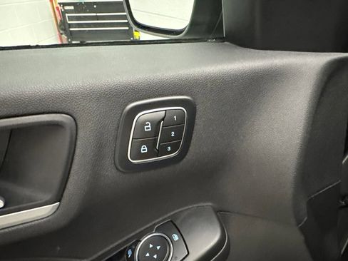 Used 2024 Ford Escape Platinum AWD/4WD image 23
