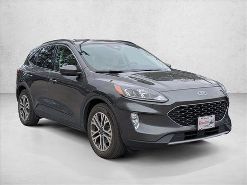 Used 2020 Ford Escape SEL image 7