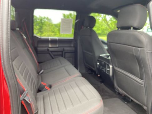 Used 2019 Ford F150 XLT w/ Equipment Group 302A Luxury AWD/4WD image 17