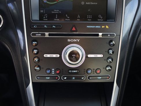 Used 2018 Ford Explorer Platinum image 21