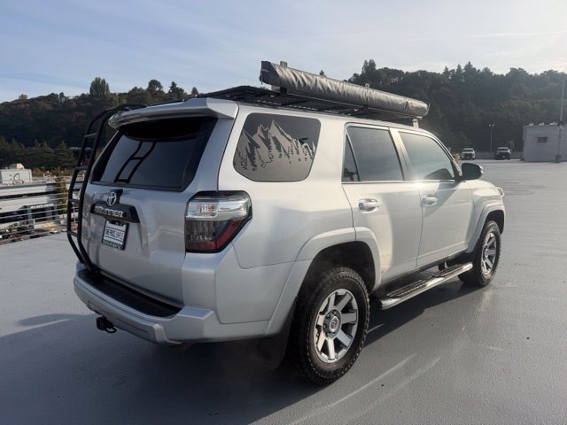 Used 2016 Toyota 4Runner Trail Premium AWD/4WD image 3