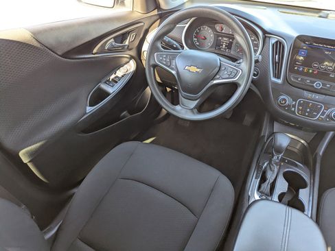 Used 2023 Chevrolet Malibu LT image 14