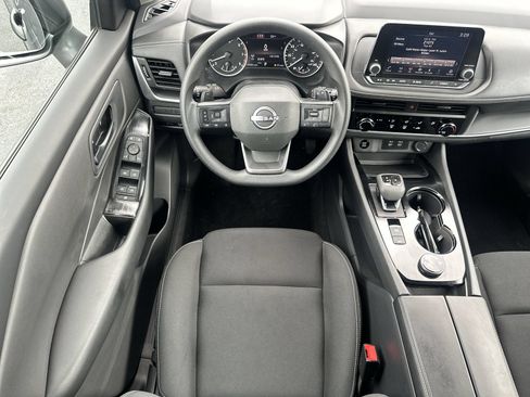 Used 2026 Nissan Rogue S AWD/4WD image 17
