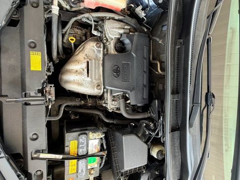Used 2013 Toyota RAV4 XLE AWD/4WD image 20