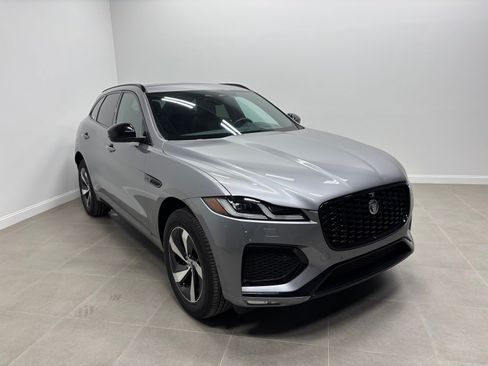 New 2026 Jaguar F-PACE R-Dynamic S AWD/4WD image 4