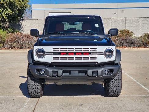 Used 2025 Ford Bronco Heritage Edition image 2