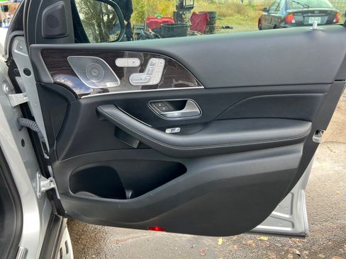 Used 2021 Mercedes-Benz GLE 350 4MATIC image 17