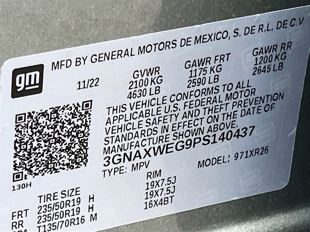 Used 2023 Chevrolet Equinox RS AWD/4WD image 33