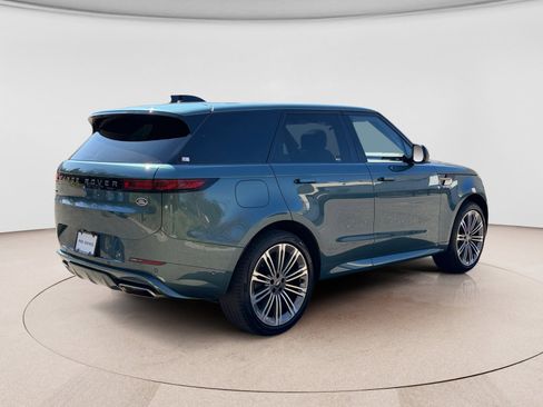 Used 2023 Land Rover Range Rover Sport SE Dynamic AWD/4WD image 5