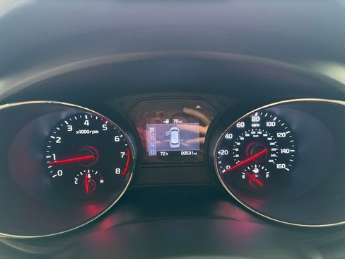 Used 2020 Kia Sedona EX FWD image 7