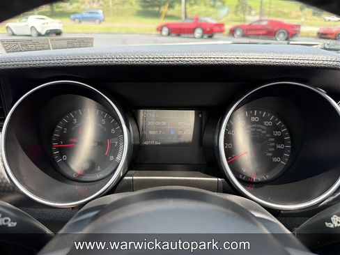 Used 2021 Ford Mustang Coupe w/ 2.3L High Performance Package RWD image 7