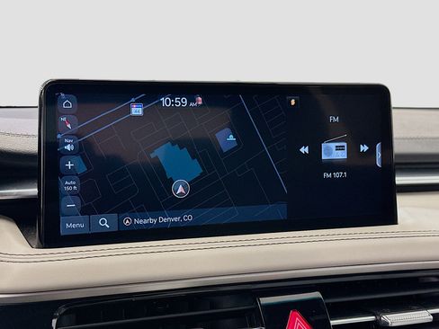 Used 2025 Genesis G70 2.5T image 22