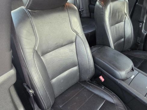 Used 2013 Ford Taurus Limited image 14