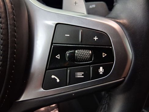 Used 2023 BMW 330i xDrive Sedan w/ M Sport Package image 21