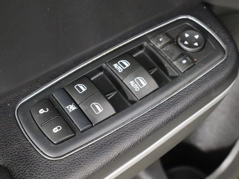 Used 2016 Dodge Charger Police RWD image 13