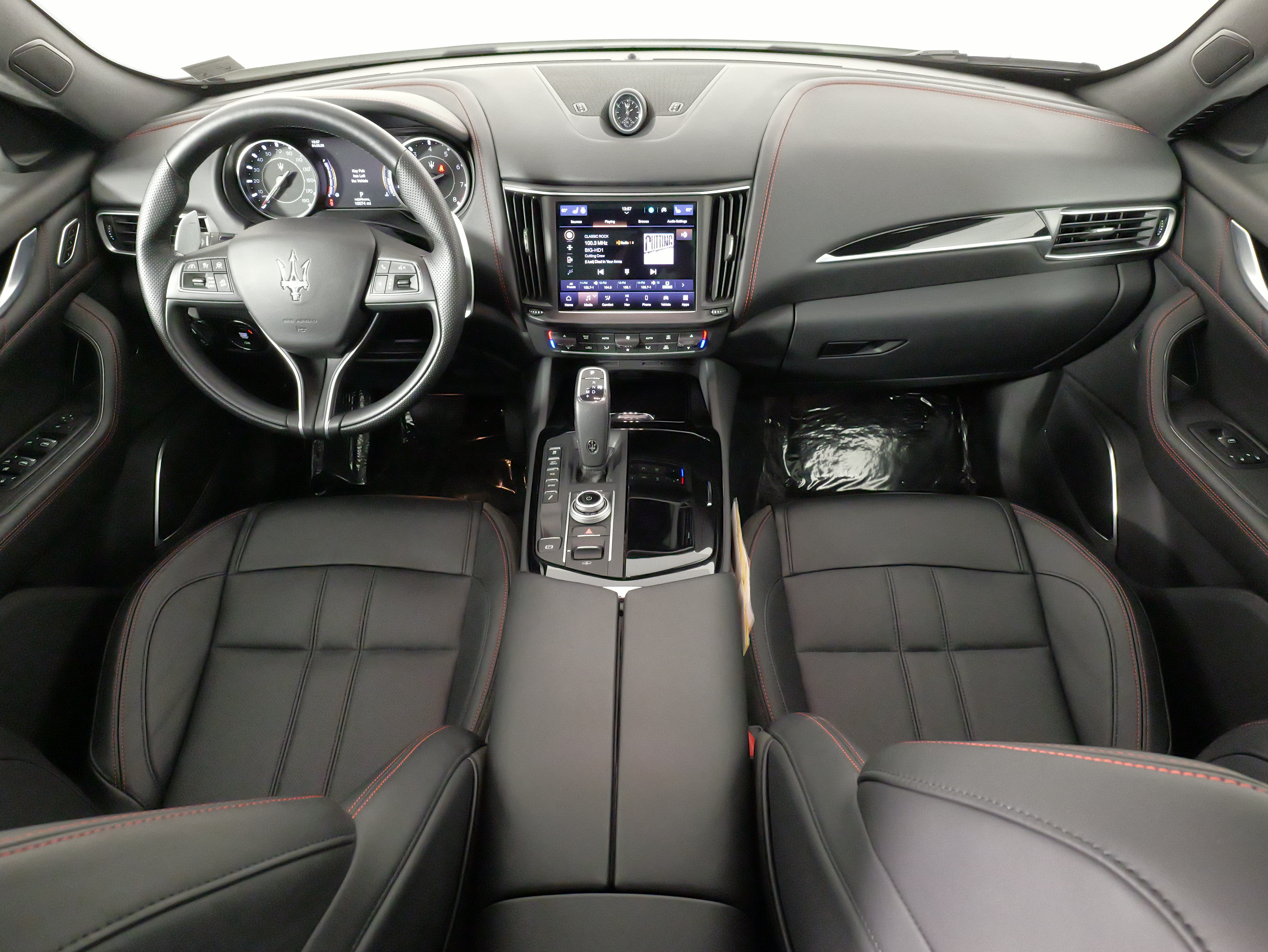 Used 2024 Maserati Levante GT Ultima AWD/4WD image 39