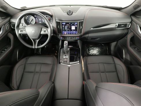 Used 2024 Maserati Levante GT Ultima AWD/4WD image 39