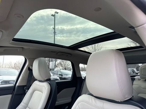 New 2026 Lincoln Corsair Reserve AWD/4WD image 19