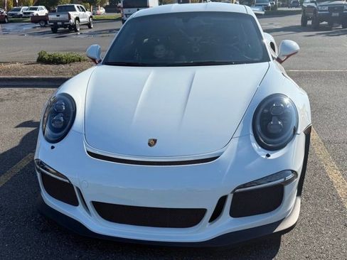 Used 2016 Porsche 911 GT3 RS RWD image 5