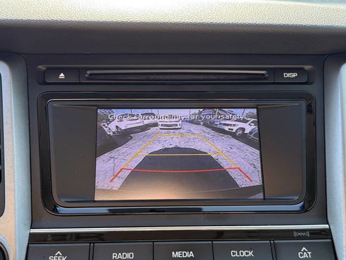 Used 2017 Hyundai Tucson SE AWD/4WD image 18