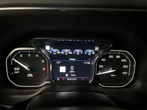 Used 2021 GMC Yukon Denali w/ Denali Premium Package image 12