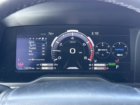 Used 2024 Toyota Tundra Limited image 21