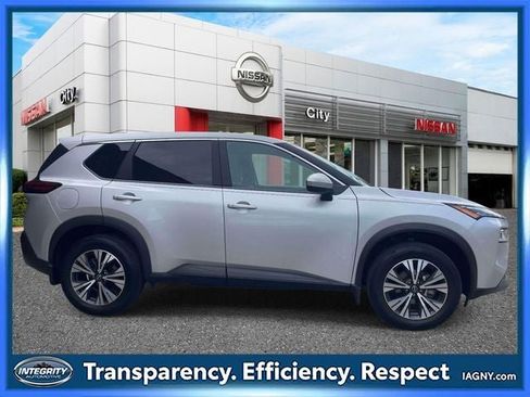 Certified 2023 Nissan Rogue SV AWD/4WD image 5