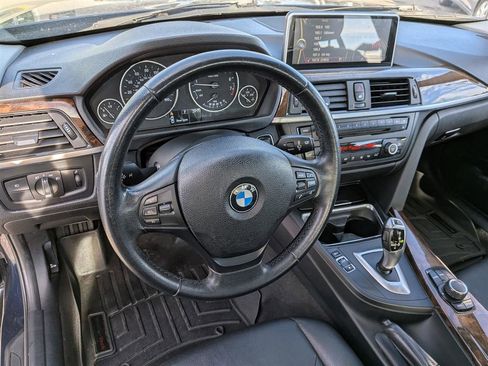 Used 2013 BMW 320i xDrive Sedan image 15