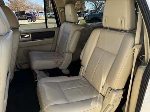 Used 2015 Ford Expedition EL XLT w/ Equipment Group 201A image 27