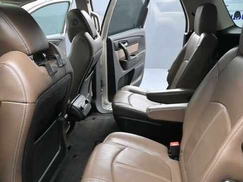 Used 2016 GMC Acadia SLT w/ Open Road Package AWD/4WD image 24