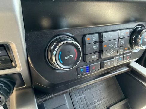 Used 2020 Ford F350 Lariat w/ Lariat Ultimate Package AWD/4WD image 25