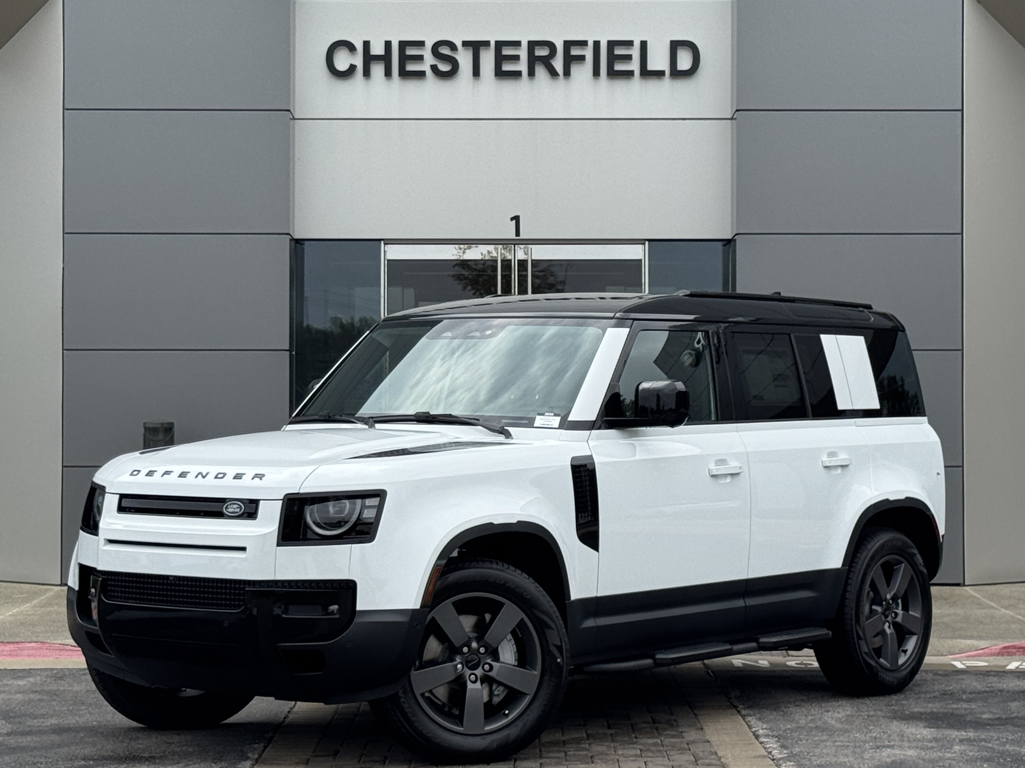 New 2026 Land Rover Defender 110 S AWD/4WD image 1