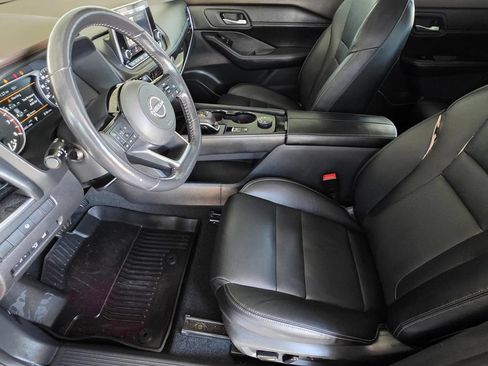 Used 2023 Nissan Rogue SL AWD/4WD image 6