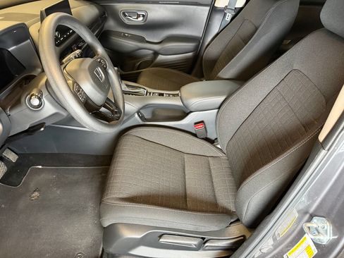 Used 2025 Honda HR-V LX image 20