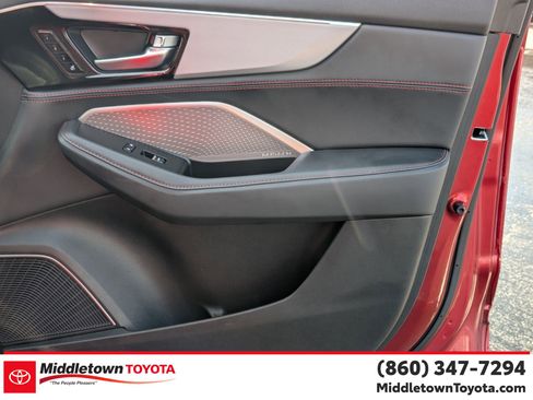 Used 2023 Acura MDX A-Spec image 37