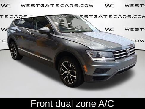 Used 2021 Volkswagen Tiguan SE w/ Panoramic Sunroof Package image 2